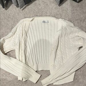 Hollister Cream Cable Knit Cardigan Cropped